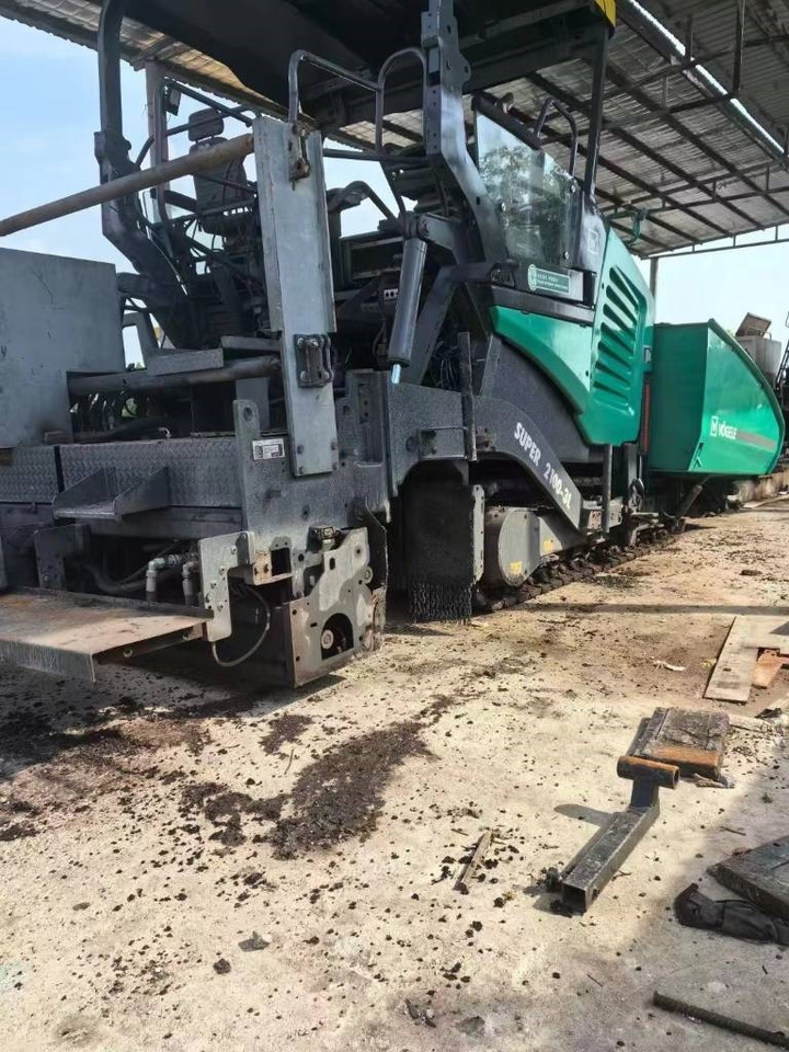 Vögele Super 2100-3 - Acabadora: foto 5 Vögele Super 2100-3 - Acabadora: foto 5