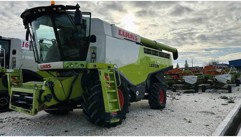 Claas Lexion 770 - Ceifeira debulhadora: foto 1 Claas Lexion 770 - Ceifeira debulhadora: foto 1