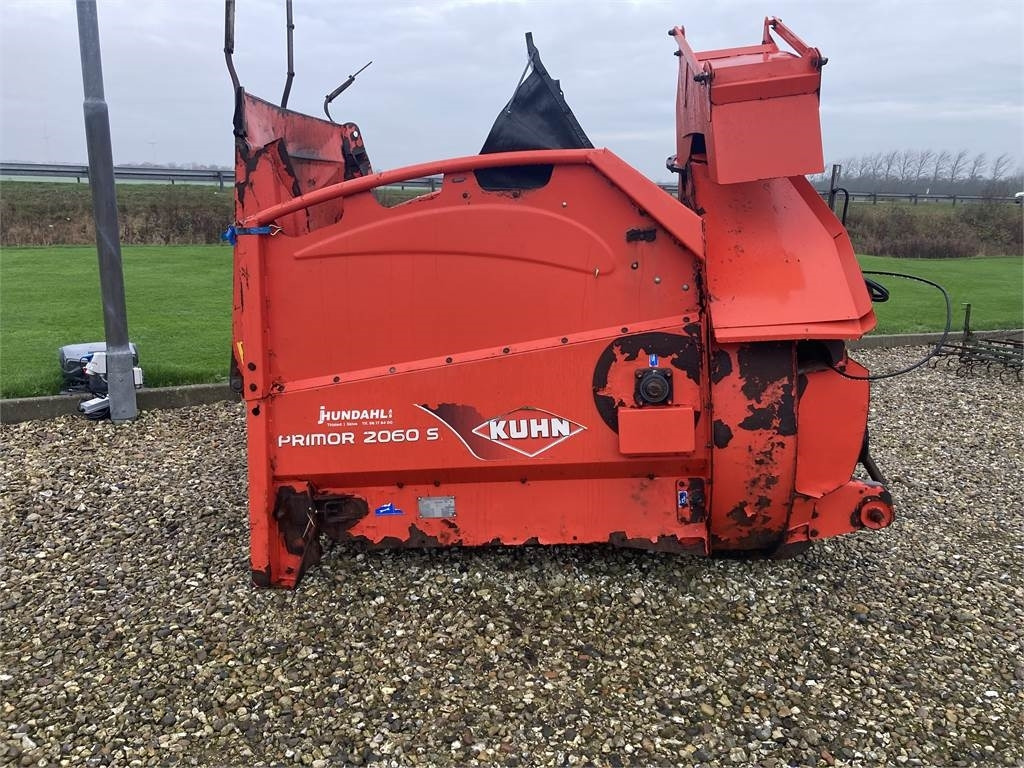 Kuhn PRIMOR 2060S halmstrøer - Equipamento de gado: foto 2 Kuhn PRIMOR 2060S halmstrøer - Equipamento de gado: foto 2