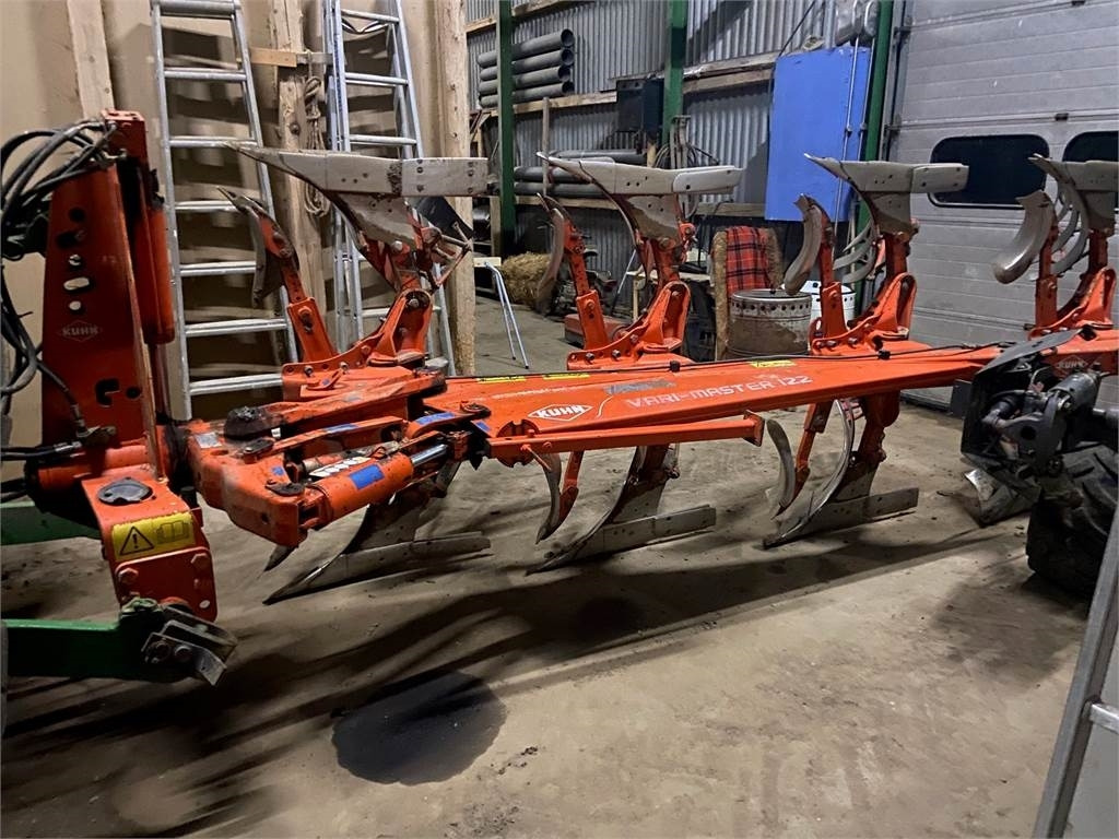 Kuhn VM120T 4 FURET - Arado: foto 1 Kuhn VM120T 4 FURET - Arado: foto 1
