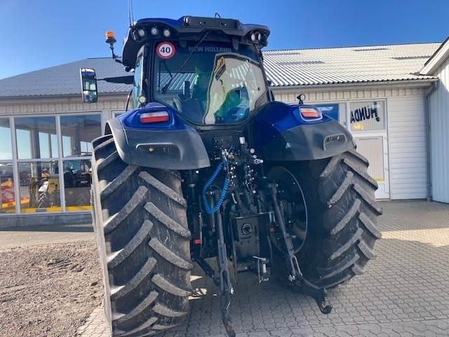 New Holland T7.315 HD AC NEW GEN - Trator: foto 3 New Holland T7.315 HD AC NEW GEN - Trator: foto 3