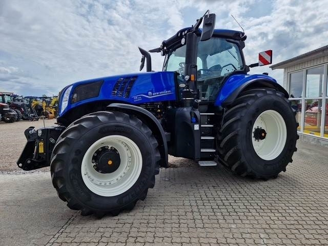 New Holland T8.435 PLMI UC ST. V - Trator: foto 1 New Holland T8.435 PLMI UC ST. V - Trator: foto 1