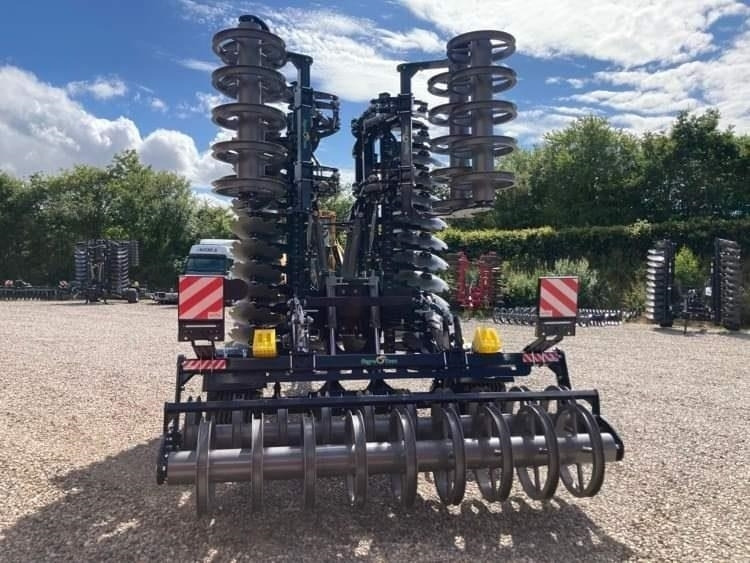 Agro - TOM 6 Meter discharve - Grades de discos: foto 4 Agro - TOM 6 Meter discharve - Grades de discos: foto 4