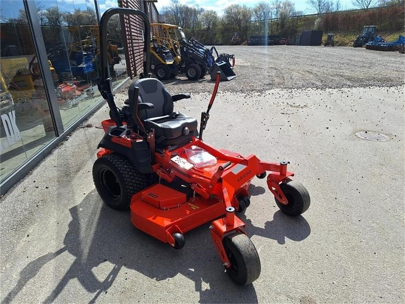Ariens Zenith 60" (152 cm Klippe bredde) - Trator municipal: foto 3 Ariens Zenith 60" (152 cm Klippe bredde) - Trator municipal: foto 3