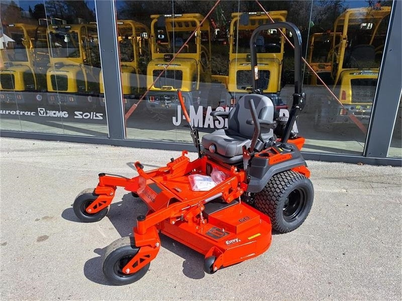 Ariens Zenith 60" (152 cm Klippe bredde) - Trator municipal: foto 1 Ariens Zenith 60" (152 cm Klippe bredde) - Trator municipal: foto 1