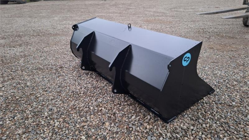 C&P Metal jordskovl - Balde para carregadeiras: foto 3 C&P Metal jordskovl - Balde para carregadeiras: foto 3