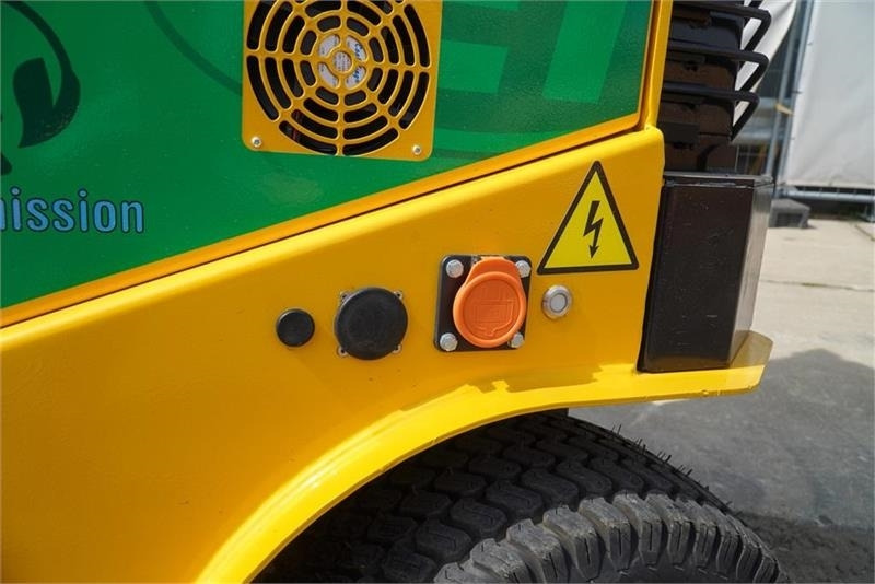 Eurotrac AGRI 12 Elektrisk - Empilhadeira elétrica: foto 4 Eurotrac AGRI 12 Elektrisk - Empilhadeira elétrica: foto 4