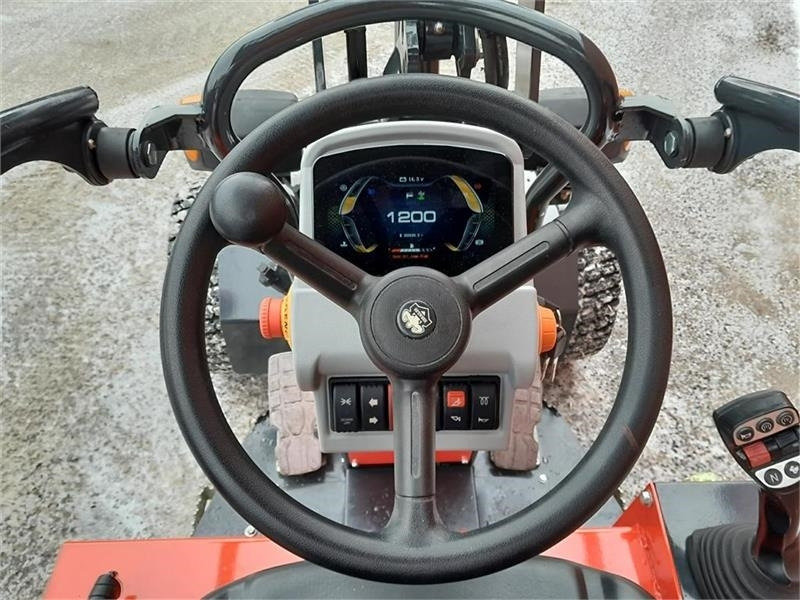 Carregadeira articulada Heracles H 160: foto 13