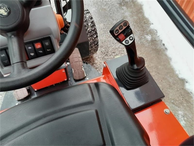 Carregadeira articulada Heracles H 160: foto 14