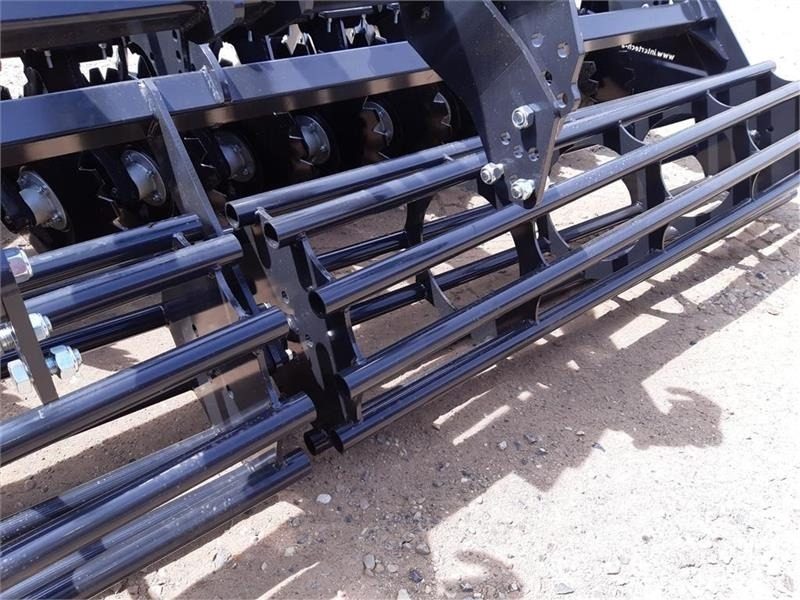 Inter-Tech Diskharve 4 meter J-Maskiner 4 meter med hydraulis - Grades de discos: foto 2 Inter-Tech Diskharve 4 meter J-Maskiner 4 meter med hydraulis - Grades de discos: foto 2