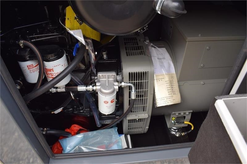 Gerador elétrico LeRoy Sommer Cummins 155 kVa: foto 6