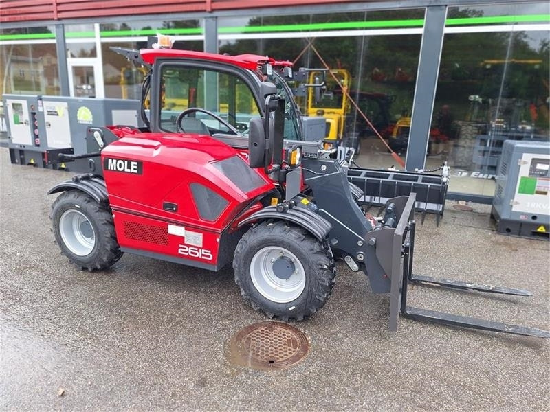 Mole 2615 - Empilhador telescópico: foto 4 Mole 2615 - Empilhador telescópico: foto 4