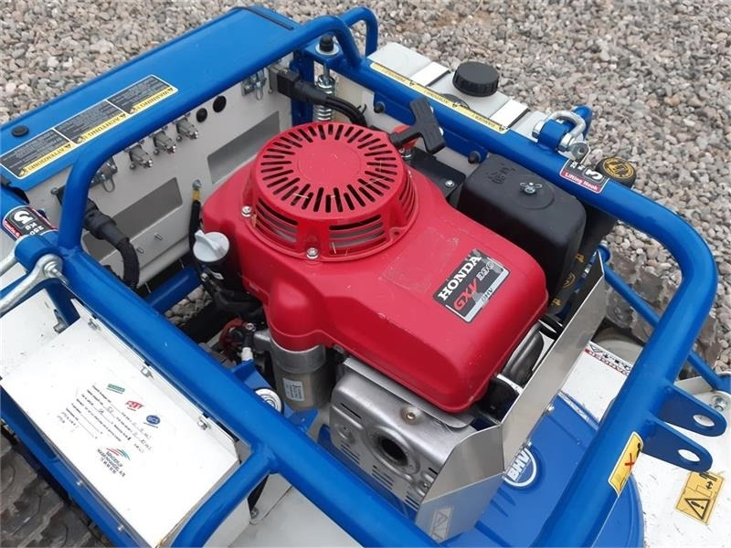 X-rot 70 cm med Honda GXV390 hybrid - Cortador de grama: foto 3 X-rot 70 cm med Honda GXV390 hybrid - Cortador de grama: foto 3