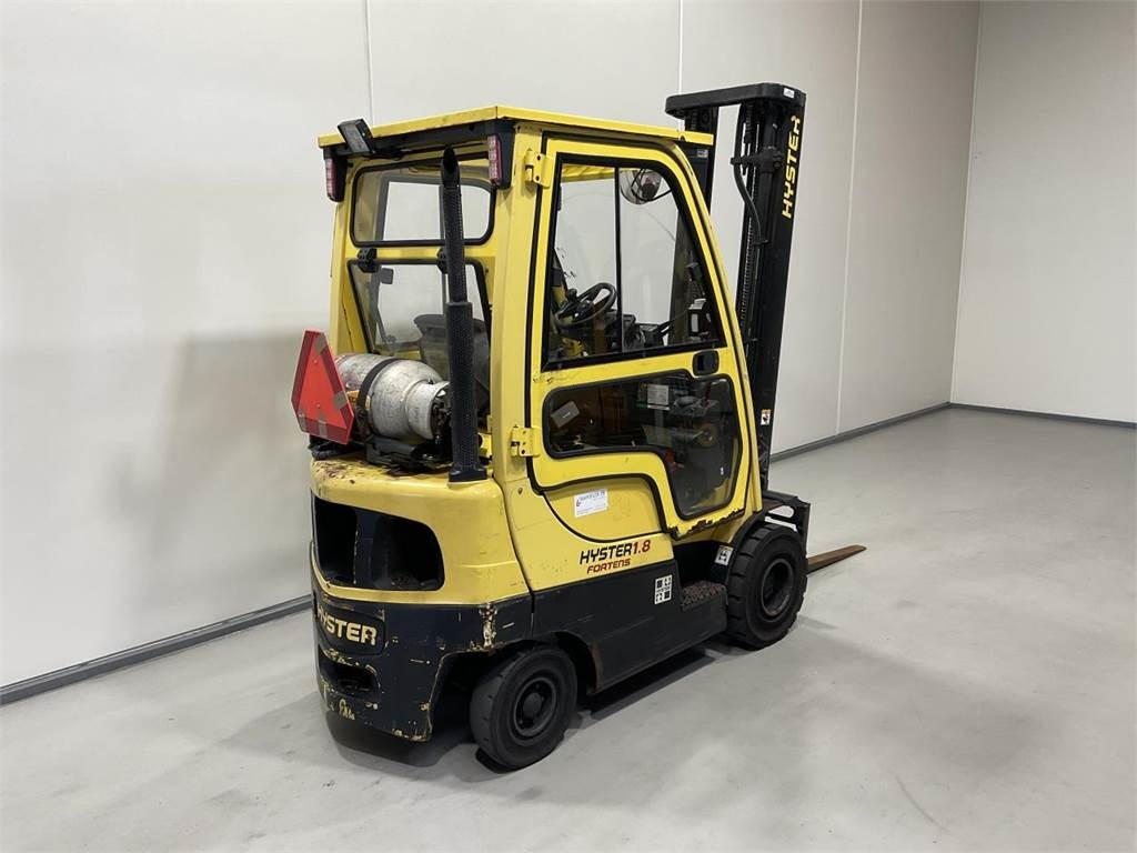 Hyster 1.8FT - Empilhadeira a gás: foto 2 Hyster 1.8FT - Empilhadeira a gás: foto 2