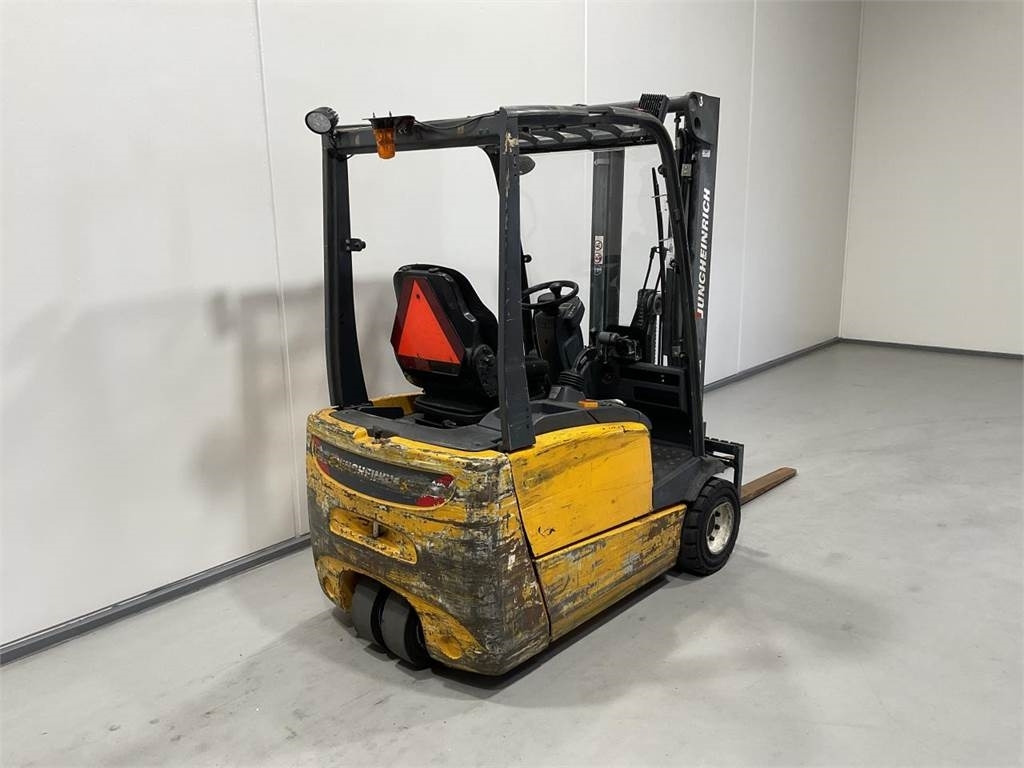 Jungheinrich EFG-DF AC 18 MP - Empilhadeira elétrica: foto 2 Jungheinrich EFG-DF AC 18 MP - Empilhadeira elétrica: foto 2