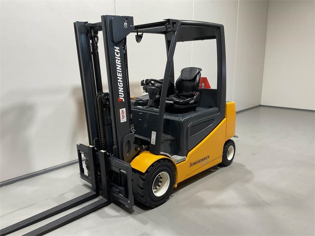 Jungheinrich EFG S30 - Empilhadeira elétrica: foto 4 Jungheinrich EFG S30 - Empilhadeira elétrica: foto 4