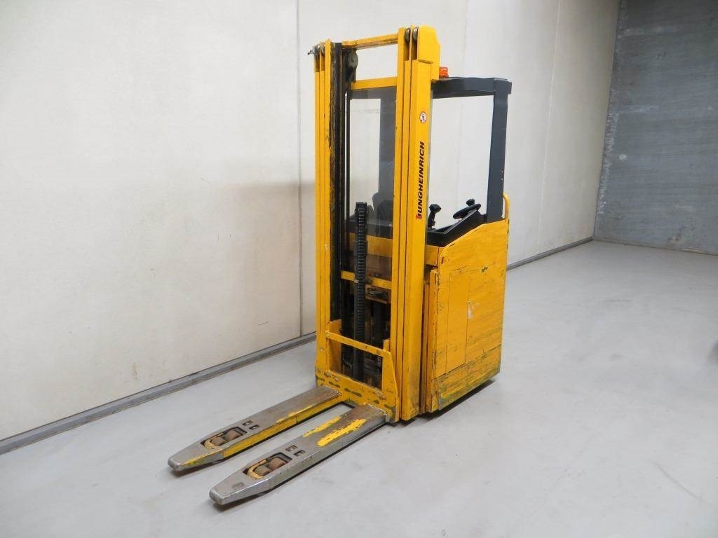 Jungheinrich ESC 316Z - Stacker: foto 3 Jungheinrich ESC 316Z - Stacker: foto 3