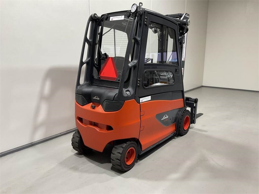 Linde E30 - Empilhadeira elétrica: foto 2 Linde E30 - Empilhadeira elétrica: foto 2