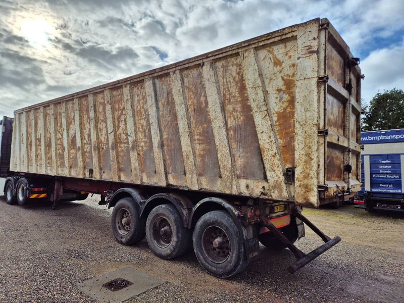 KEL-BERG 71 m3 steel tipper / stål tipper (nysynet) - Semireboque basculante: foto 3 KEL-BERG 71 m3 steel tipper / stål tipper (nysynet) - Semireboque basculante: foto 3