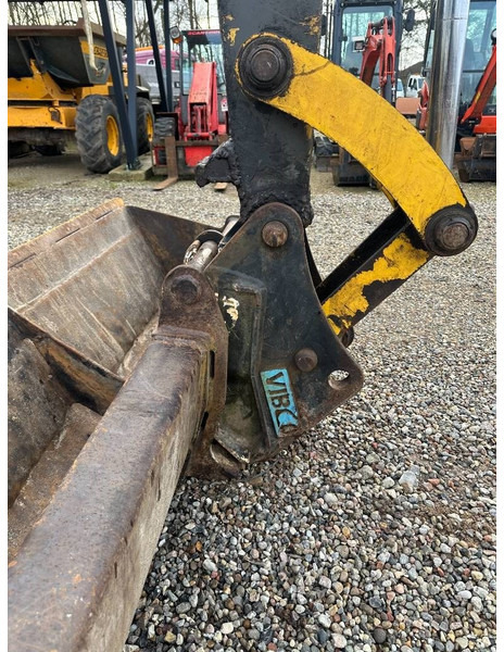 Komatsu PC 75 - Mini escavadeira: foto 4 Komatsu PC 75 - Mini escavadeira: foto 4