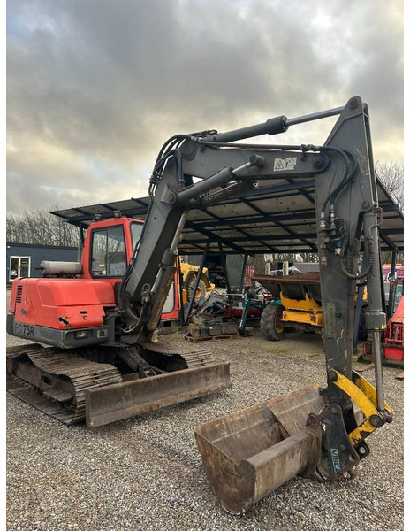 Komatsu PC 75 - Mini escavadeira: foto 2 Komatsu PC 75 - Mini escavadeira: foto 2