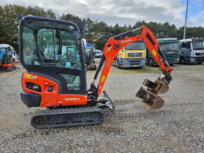 Kubota KX 19-4 //Tiltman // 3 buckets - Mini escavadeira: foto 4 Kubota KX 19-4 //Tiltman // 3 buckets - Mini escavadeira: foto 4