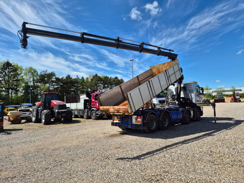 Locação de Volvo FH 460 8x2/4 //Hiab 166 E-4// 3 way tip Volvo FH 460 8x2/4 //Hiab 166 E-4// 3 way tip: foto 6