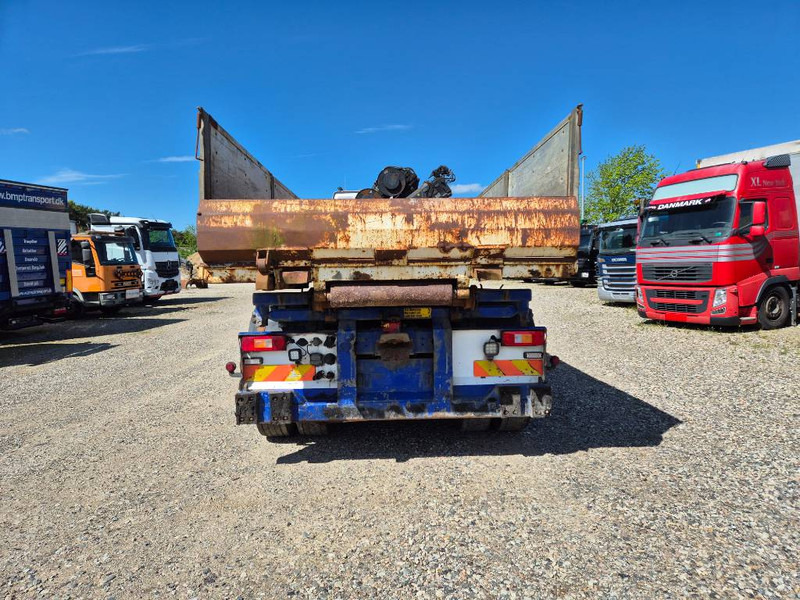 Locação de Volvo FH 460 8x2/4 //Hiab 166 E-4// 3 way tip Volvo FH 460 8x2/4 //Hiab 166 E-4// 3 way tip: foto 12