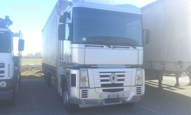 Renault MAGNUM 480 - Caminhão com lona: foto 1 Renault MAGNUM 480 - Caminhão com lona: foto 1