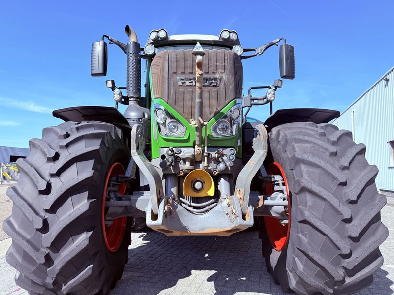 Trator Fendt 828 Vario Profi Plus: foto 14