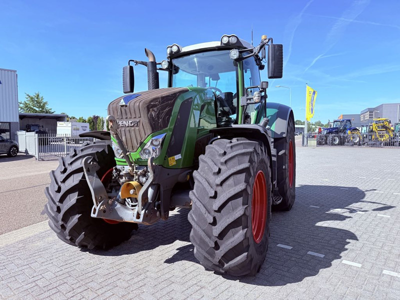 Trator Fendt 828 Vario Profi Plus: foto 11