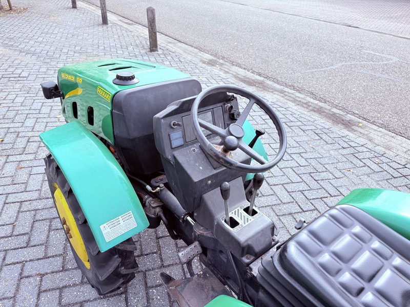 Trator Ferrari VIPAR F30L AR: foto 7