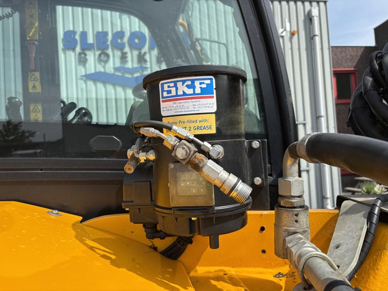 Escavadeira de rodas JCB Hydradig 110W: foto 19