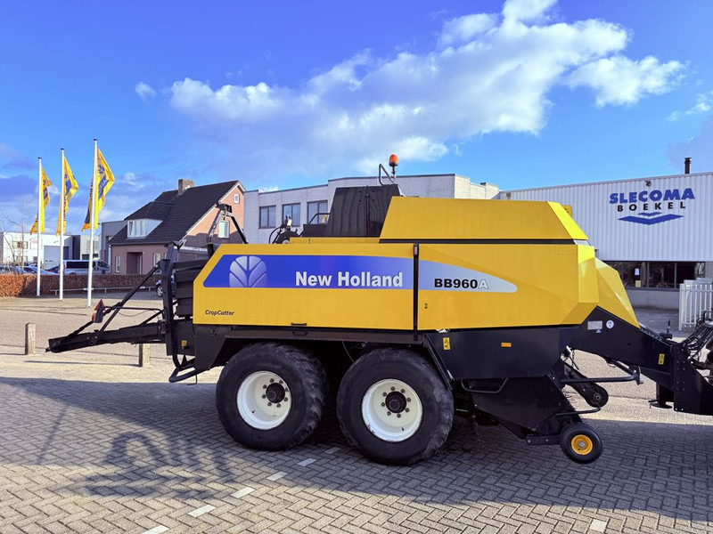 New Holland BB960A CropCutter 120x90 - Máquina agrícola: foto 1 New Holland BB960A CropCutter 120x90 - Máquina agrícola: foto 1