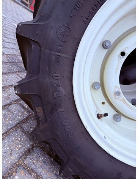 Mitas 420/70R30 & 300/70R20 Compl wheel - Jantes e pneus: foto 4 Mitas 420/70R30 & 300/70R20 Compl wheel - Jantes e pneus: foto 4