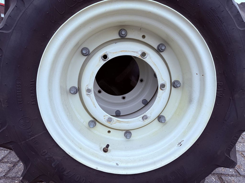 Mitas 420/70R30 & 300/70R20 Compl wheel - Jantes e pneus: foto 3 Mitas 420/70R30 & 300/70R20 Compl wheel - Jantes e pneus: foto 3