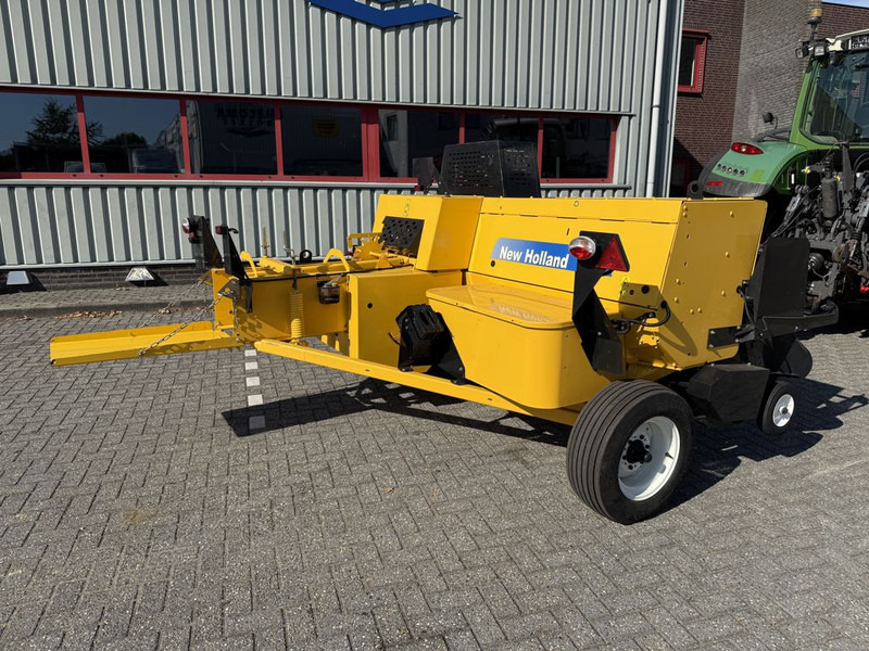 New Holland BC5060 Mini Balenpers - Enfardadeira de fardos quadrados: foto 3 New Holland BC5060 Mini Balenpers - Enfardadeira de fardos quadrados: foto 3