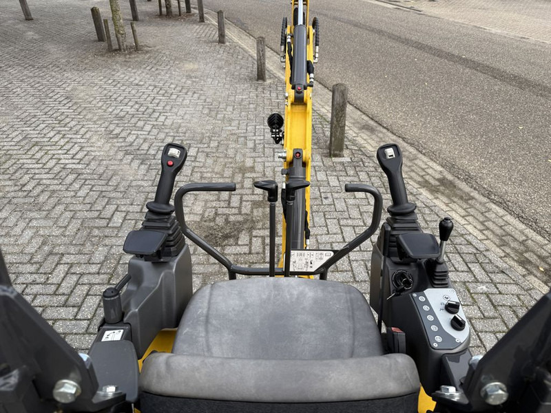 New Holland E14D Minigraver Nieuw/Overjarig - Mini escavadeira: foto 5 New Holland E14D Minigraver Nieuw/Overjarig - Mini escavadeira: foto 5