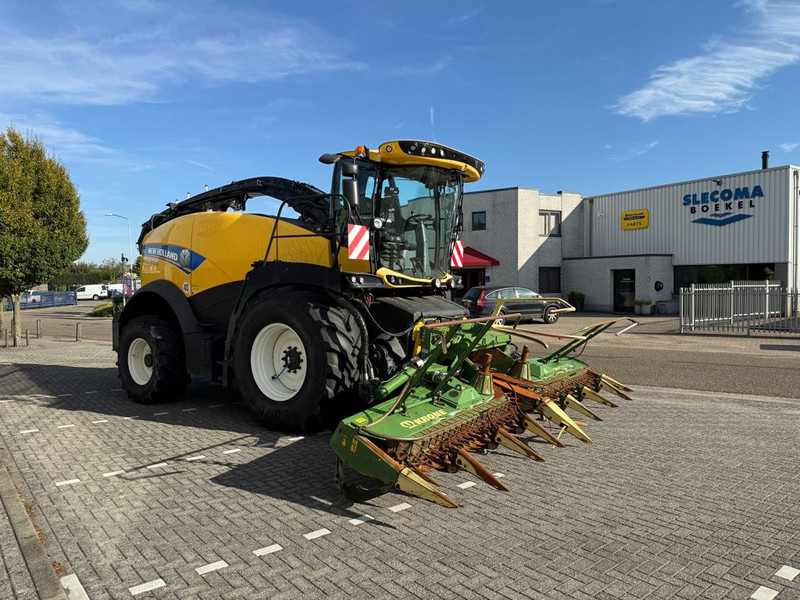 New Holland FR550 Forage Cruiser + Krone Easycollect - Picadora de forragem automotriz: foto 1 New Holland FR550 Forage Cruiser + Krone Easycollect - Picadora de forragem automotriz: foto 1