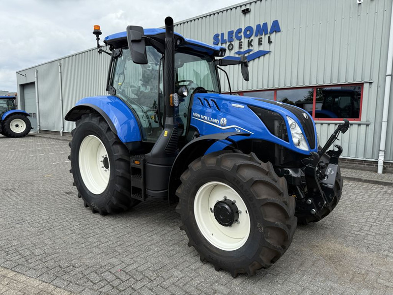 New Holland T6.145 AC STAGE V - Trator: foto 4 New Holland T6.145 AC STAGE V - Trator: foto 4