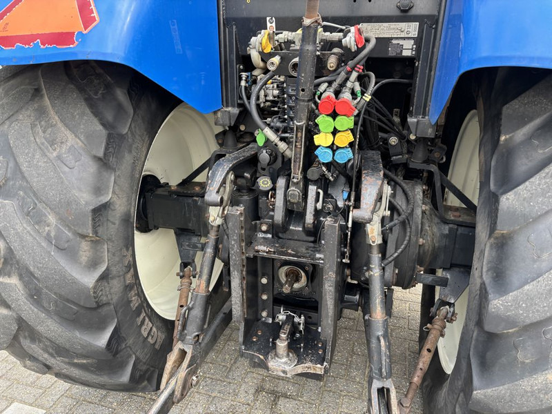 Locação de New Holland T6080 Power Command New Holland T6080 Power Command: foto 11