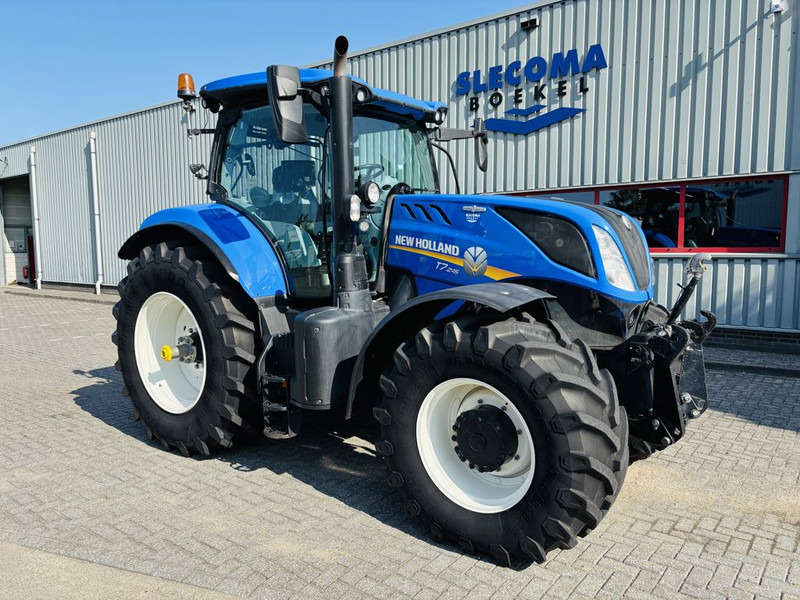 New Holland T7.245 AC Stage V + RTK - Trator: foto 4 New Holland T7.245 AC Stage V + RTK - Trator: foto 4