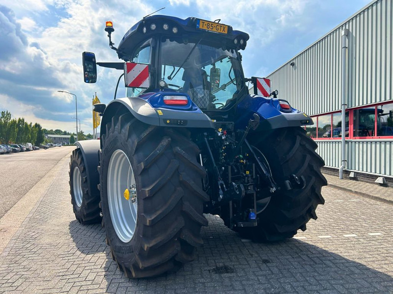 New Holland T7.300 AC New Gen Blue Power DEMO - Trator: foto 3 New Holland T7.300 AC New Gen Blue Power DEMO - Trator: foto 3