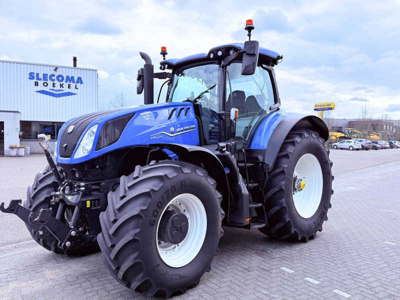 New Holland T7.315HD Auto Command + GPS - Trator: foto 1 New Holland T7.315HD Auto Command + GPS - Trator: foto 1