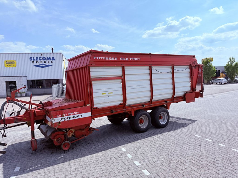 Pottinger SW102 Opraapwagen - Picadora de forragem automotriz: foto 1 Pottinger SW102 Opraapwagen - Picadora de forragem automotriz: foto 1