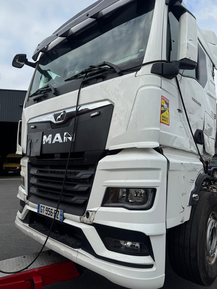 MAN TGX 18.520 - Tractor: foto 1 MAN TGX 18.520 - Tractor: foto 1
