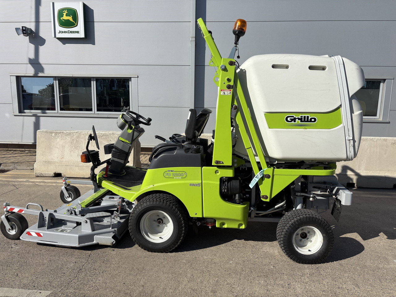Grillo FD2200TS Cut and Collect - Cortador de grama: foto 1 Grillo FD2200TS Cut and Collect - Cortador de grama: foto 1