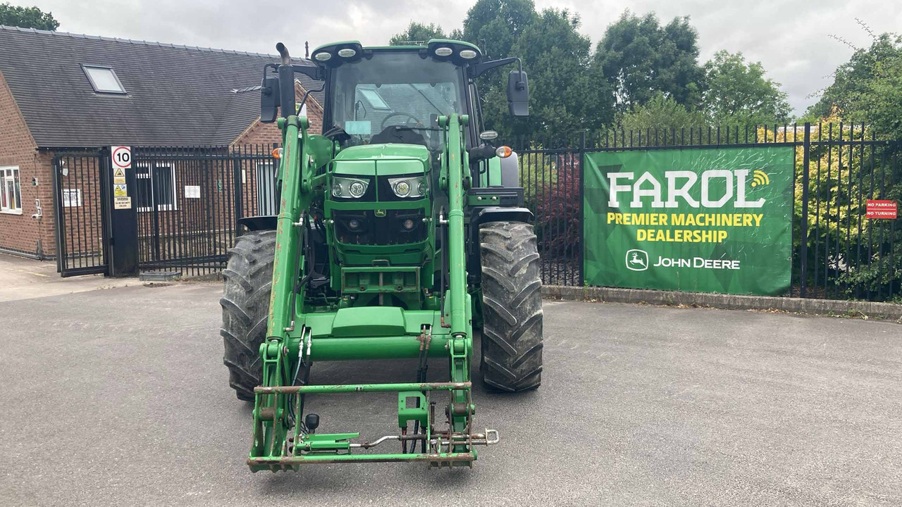 John Deere 6130M - Trator: foto 4 John Deere 6130M - Trator: foto 4