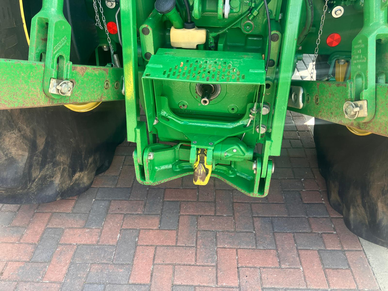 Trator John Deere 6195R: foto 11