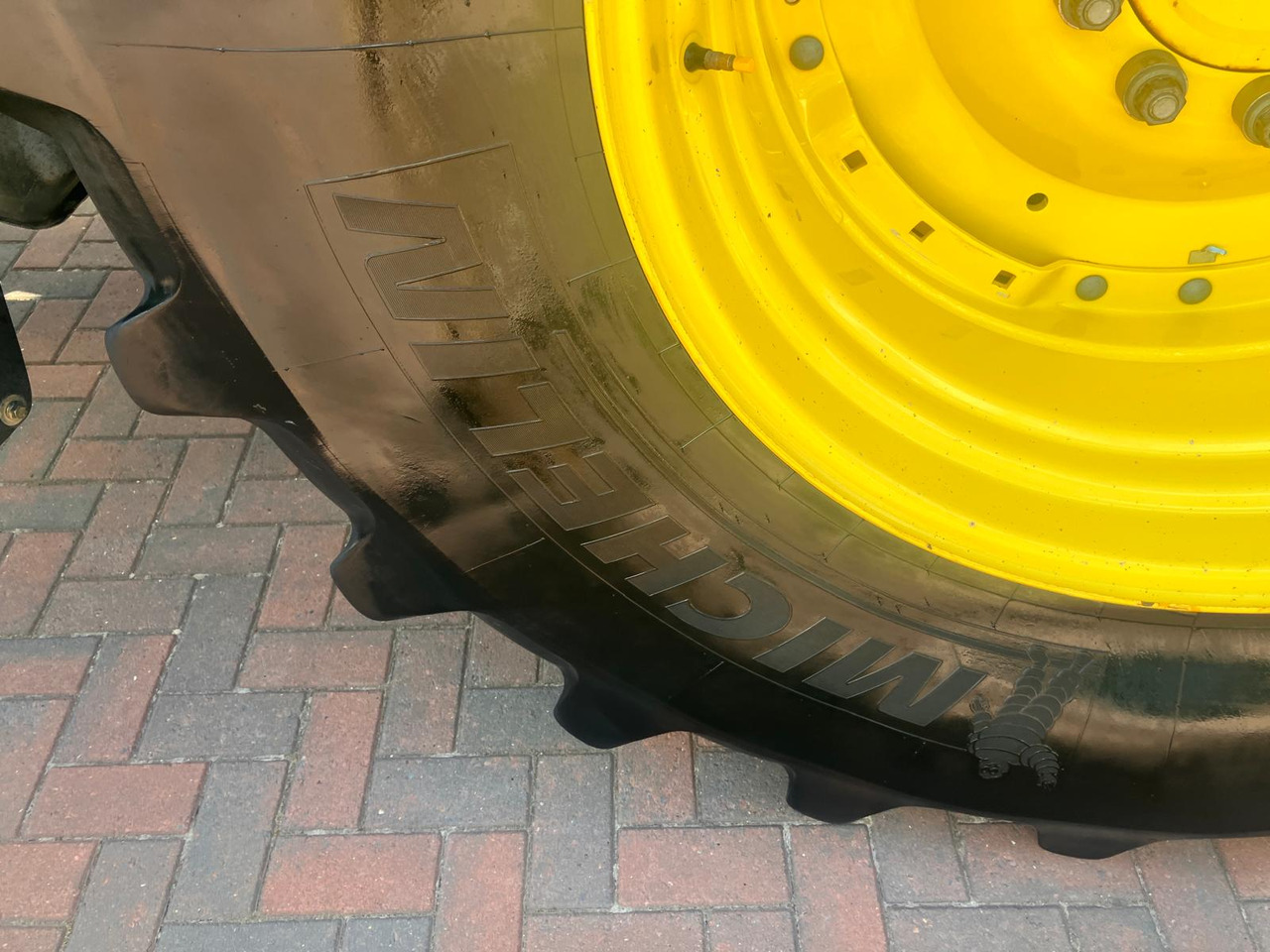 Trator John Deere 6195R: foto 13